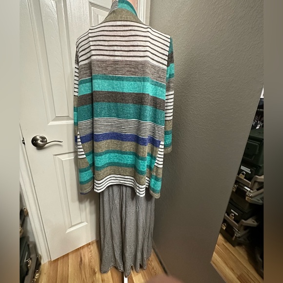 Soft by Joie A-line Pull on Maxi Skirt - Picture 13 of 13